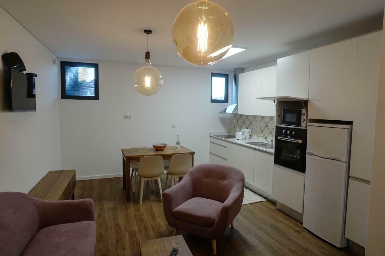 Modern House - Air Cond, Free Parking, Breakfast, By Porto With Love Lda فيلا نوفا دي غايا المظهر الخارجي الصورة